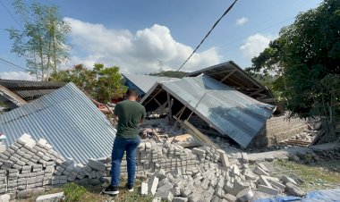 Polres-Manggarai-Timur-Respons-Cepat-Dampak-Gempa-Magnitudo-7,7,-Korban-Jiwa-Sementara-17-Orang