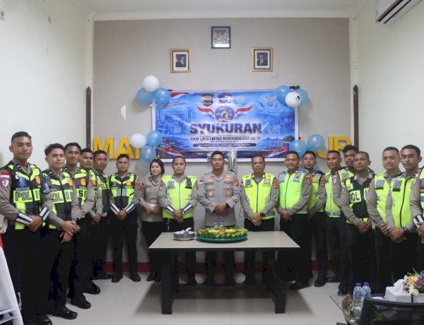 Syukuran Hari Lalu Lintas Bhayangkara ke-71, Kapolres Manggarai Timur Tekankan Integritas dan Pelayanan Prima
